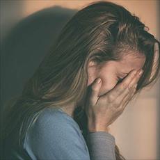بررسی افسردگي در زنان